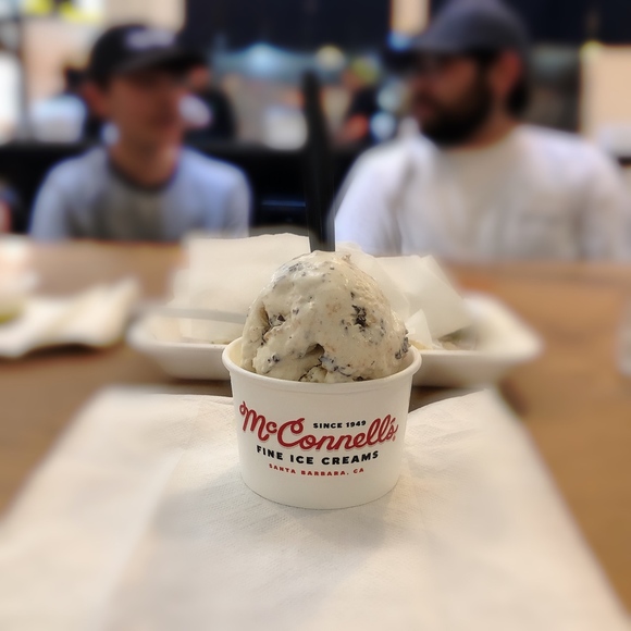 Meet Your PM Top Seller 💋 - Picture 2 of 5